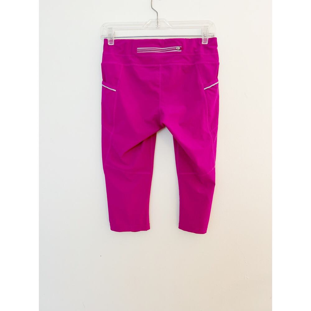 Athleta Dobby Be Free Pink Capri Leggings Size S Barbiecore Athleisure